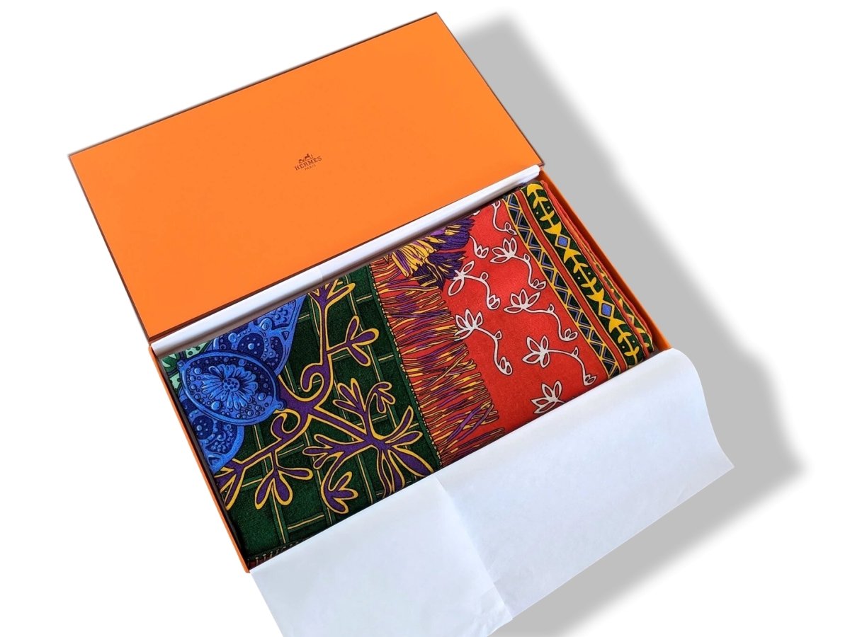 Hermes [S08] 2016 Red Turquoise Yellow CAVALIERS DU CAUCASE by Annie Faivre Cashmere Shawl 140, NWTIB! - poupishop