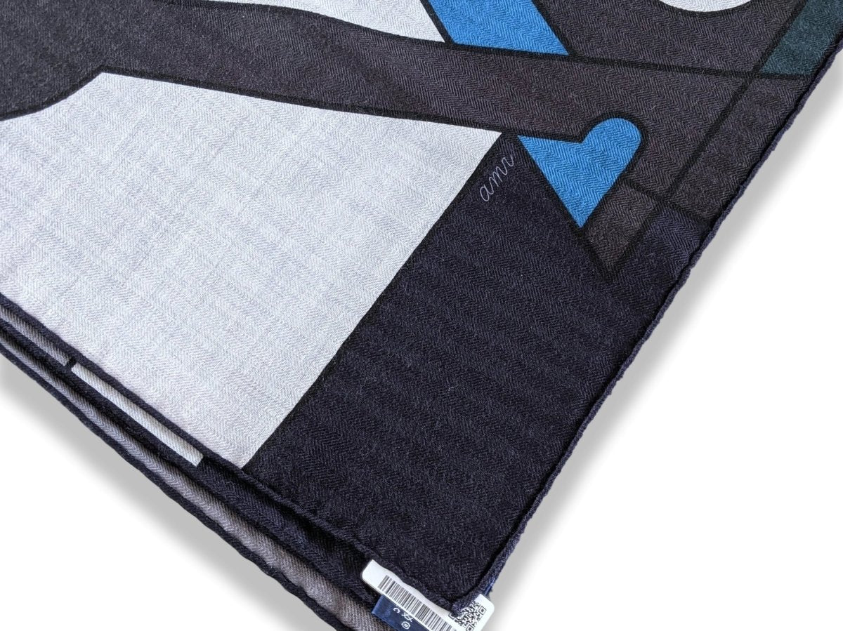 Hermes [S18] 2019 Anthracite Duck Blue Navy BRAZILIAN HORSES by Anne-Margaux Ramstein Cashmere Shawl 140, NWTIB! - poupishop