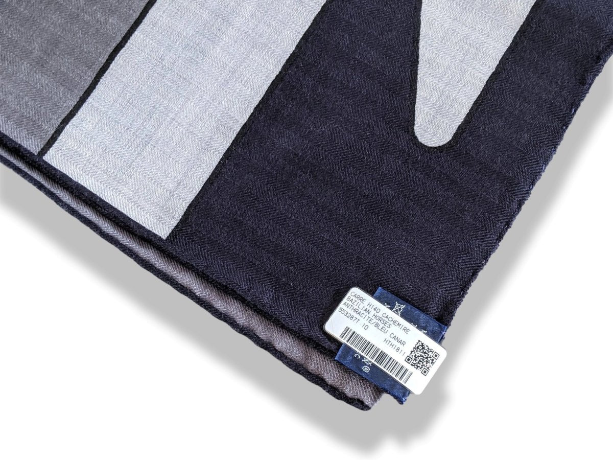 Hermes [S18] 2019 Anthracite Duck Blue Navy BRAZILIAN HORSES by Anne-Margaux Ramstein Cashmere Shawl 140, NWTIB! - poupishop