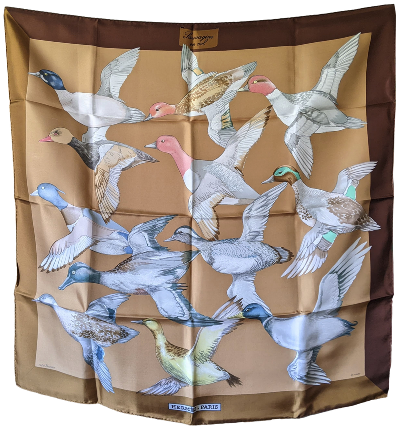 Produits Hermes 1986 Occre "Sauvagine en Vol" Twill Silk Scarf 90 x 90 cm