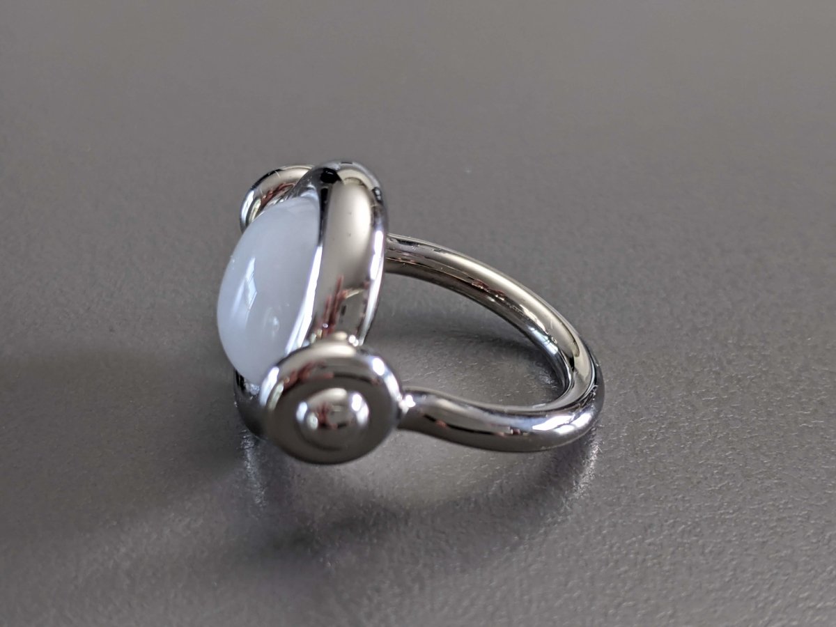 Hermes Shiny Palladium Movable Ring with a Milky White Poured Glass Stone, New! - poupishop