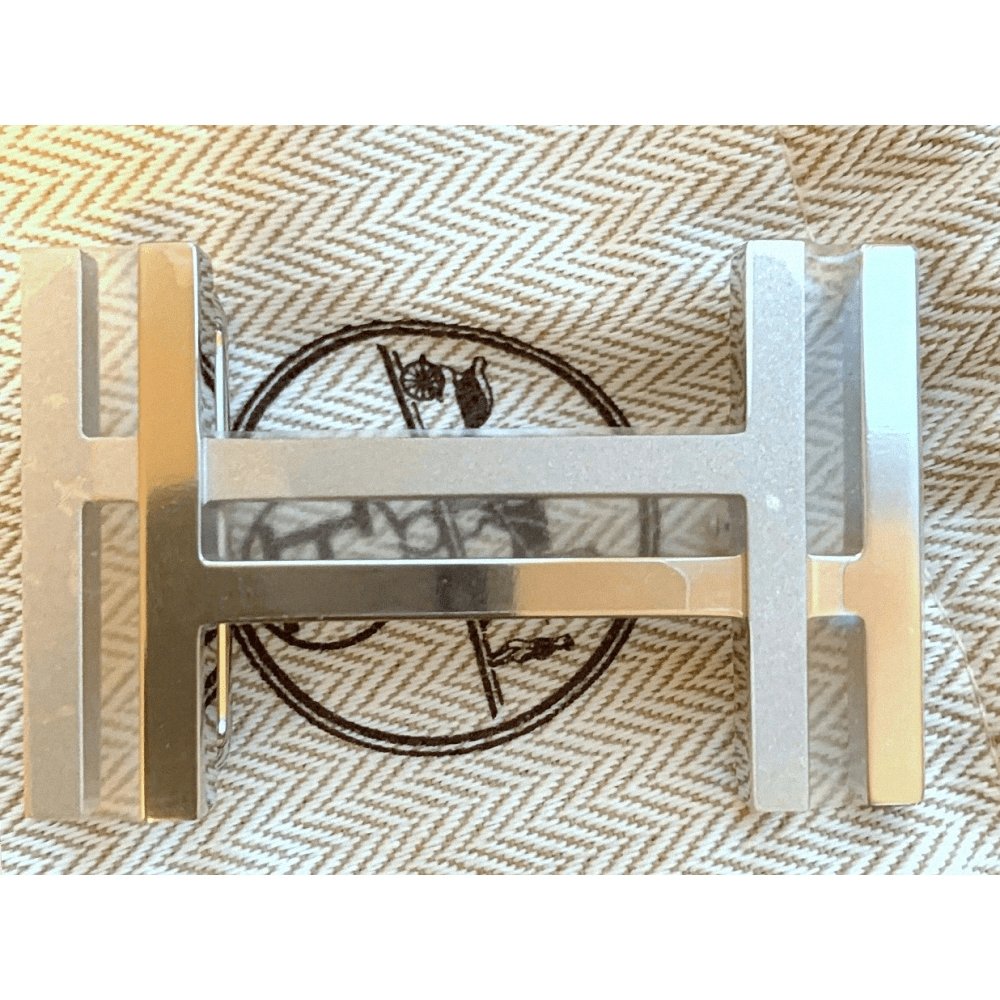 Hermes Shiny/Matt Silver H AU CARRE Belt Buckle, New with Plastic Protection in Pochette! - poupishop