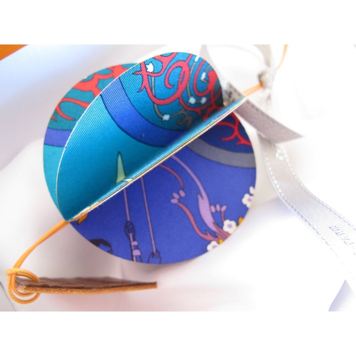 Hermes Silk Opening Store in Italy Dreamcatcher or Christmas Ornament Vip Gift, Box! - poupishop