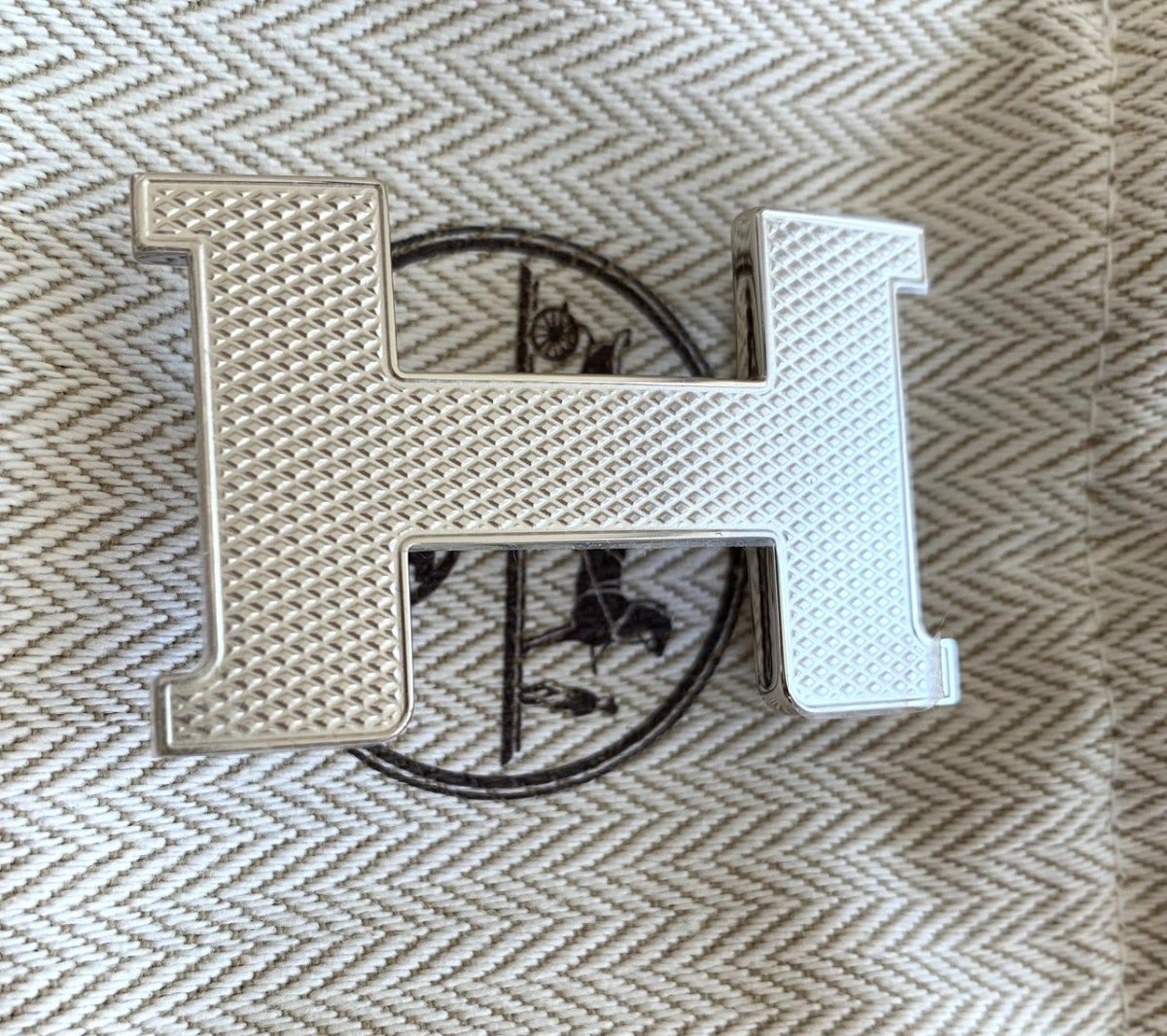 Hermes Silver Palladium MINI CONSTANCE GUILLOCHEE AG Buckle 24 mm, New with Pochette and White Box!! - poupishop