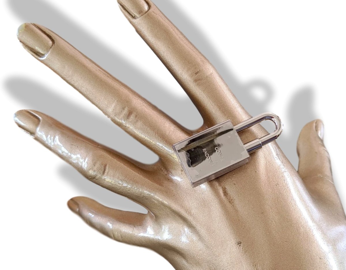 Hermes Silvered CONTE ET RACONTE Cadenas Lock Charm, Brand New in Box! - poupishop