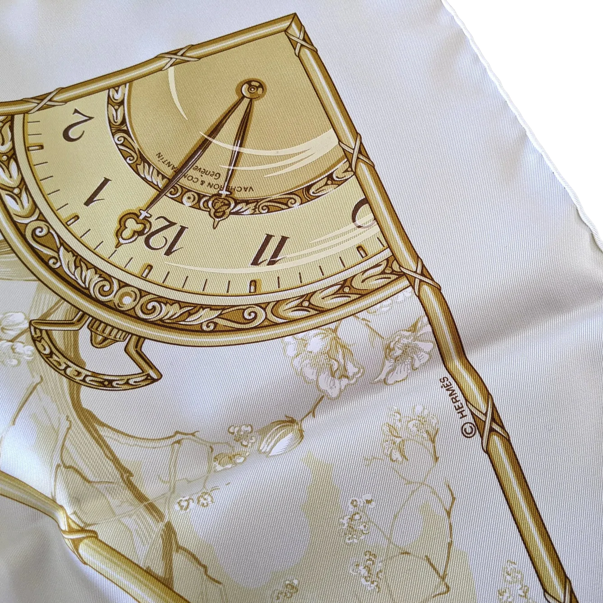 Produits Hermes 2005 Special Ltd. Issue for 250th Anniversary of Vacheron Constantin "Chariot" by Toutsy Blanc Matte Overlay Twill 90cm