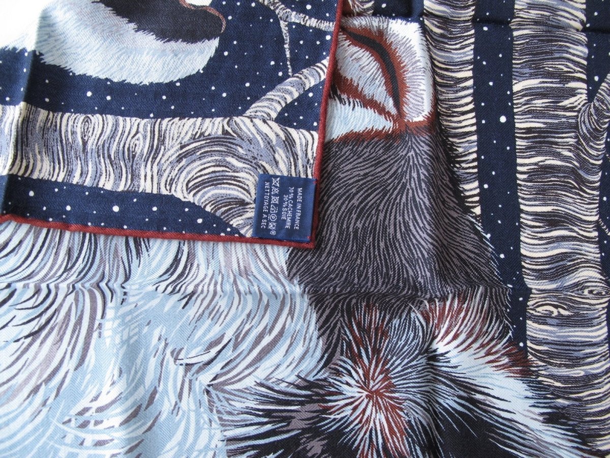 Hermes Special Issue VIP by Alice Shirley AWOOOOO Cashmere 70 cm, Rare, NIB! - poupishop