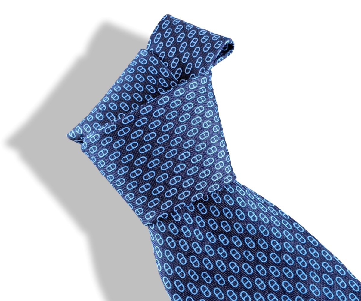 Hermes [T10] Navy/Sky H ENCHAINES Heavy Twill Silk Tie 9 cm, BNWT! - poupishop
