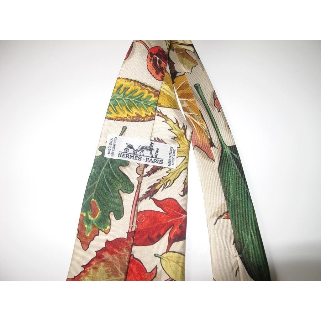 Hermes Tourbillon Twill Silk Tie Rare! - poupishop