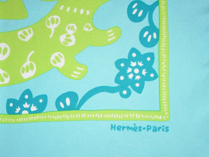 Hermes Turquoise/Vert Vif/Aqua Chinese Zodiac L'ANNEE DU RAT Gavroche  Pocket Scarf 45