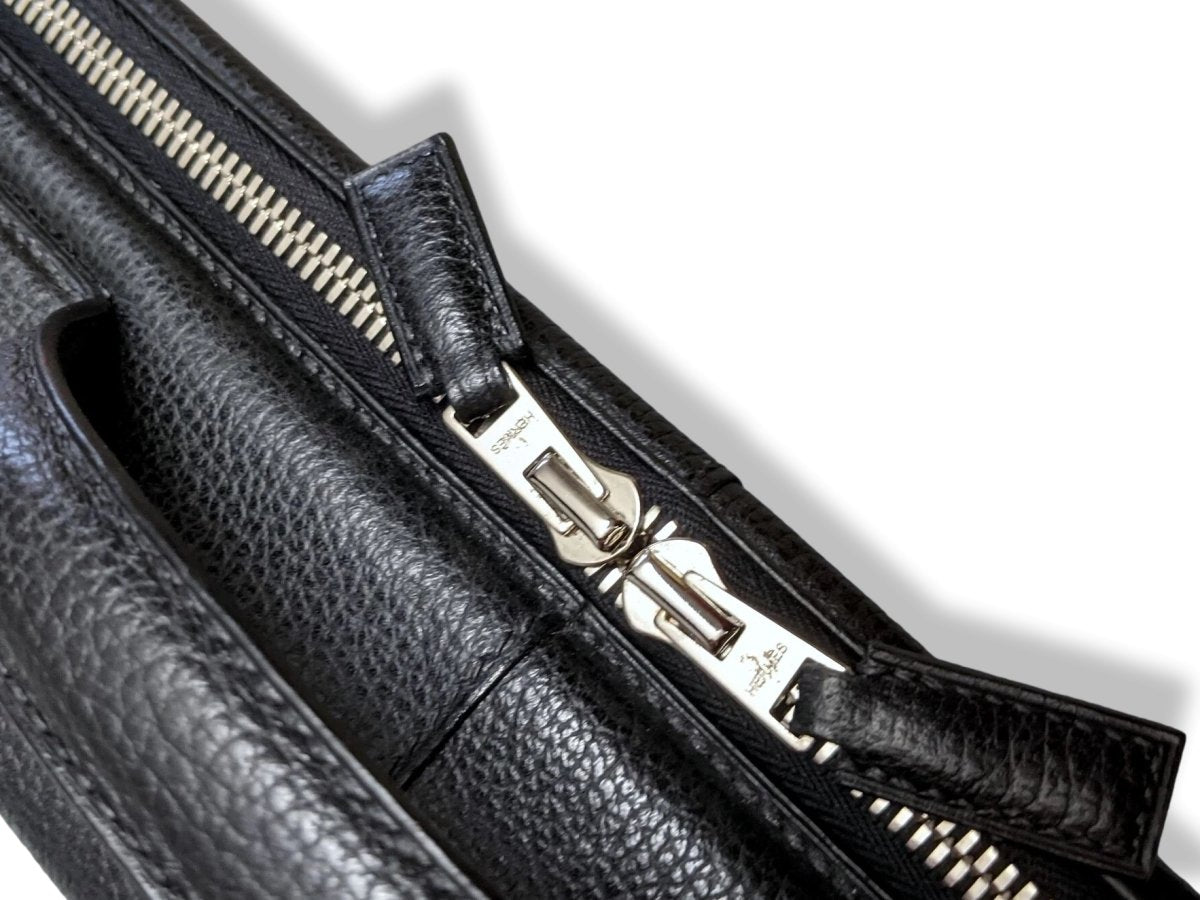 Hermes Unisex Black Vache Liegee VALISE HERLIGHT 24 MM CASE with Carry Co, Superb! - poupishop