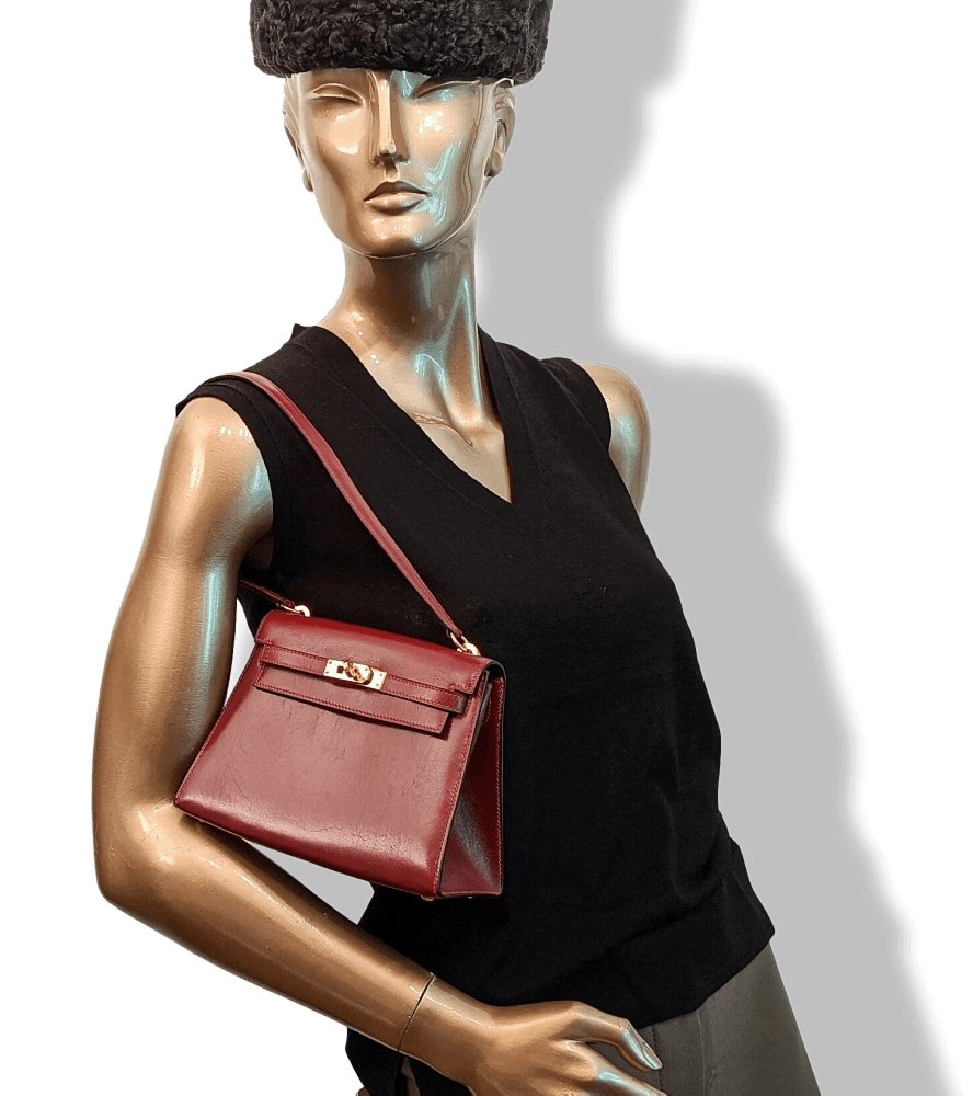 Hermes Vintage 1960-70s Burgundy Box MINI SHOULDER KELLY SELLIER 20 CM Bag Handbag, Rare! - poupishop
