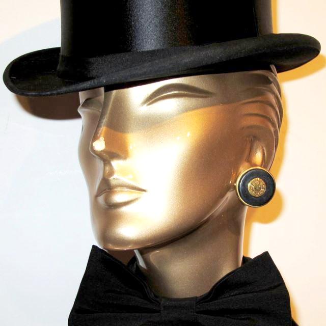 Hermes Vintage Black leather/Plated Gold Sellier Clip on Earrings - poupishop