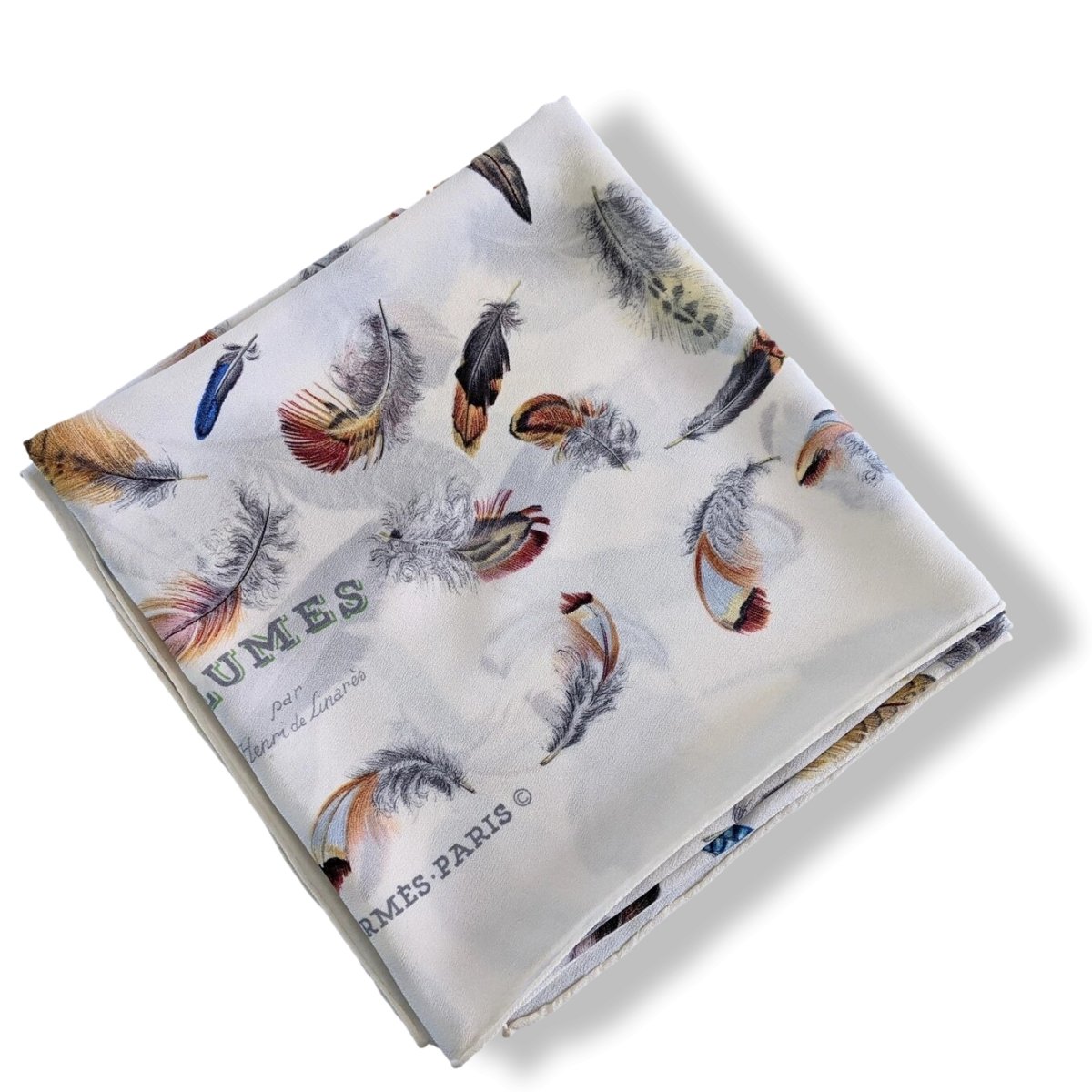Hermes Vintage Blanc/Multi PLUMES by Henri de Linares Crepe of Silk 90cm, Superb and Rare! - poupishop
