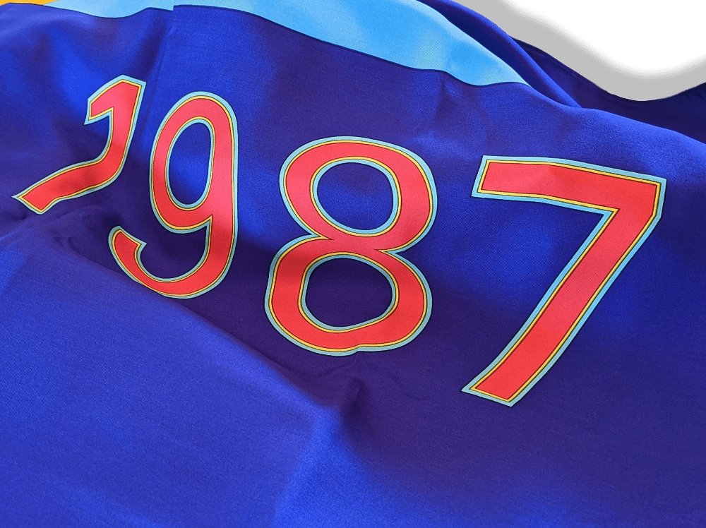 Hermes Vintage Special Issue 150 ans FEUX D'ARTIFICE 1837 - 1987 FLAG DRAPEAU 100% Silk, Very Rare and Exceptional! - poupishop