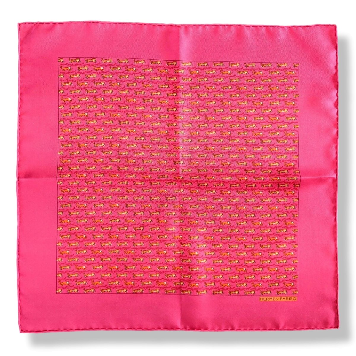 Hermes Vintage Vibrant Pink/Orange Tiger following a Monkey Twill Gavroche Pocket Scarf 45 CM - poupishop