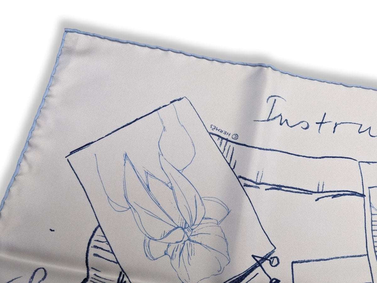 Hermes Vip Special Issue Instructions sur L'art de Nouer et Porter votre Carre, NIB - poupishop