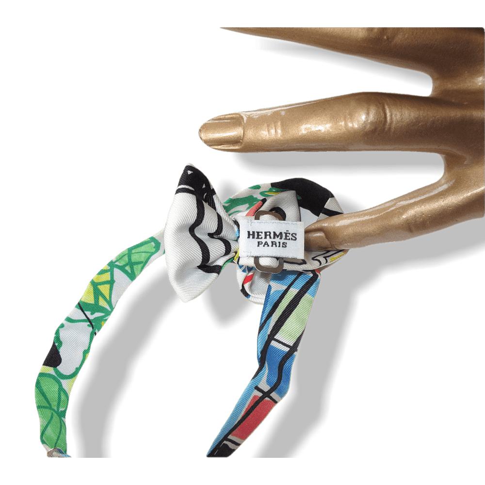 Hermes White Modernisme Tropical NOEUD PAPILLON EN CARRE Mini Bow Tie for Woman Twil Silk, NIB! - poupishop