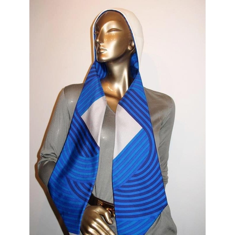 Hermes White/Blue Hypnotique Lamskin Maillon Twill Hat Stole SzM, New! - poupishop