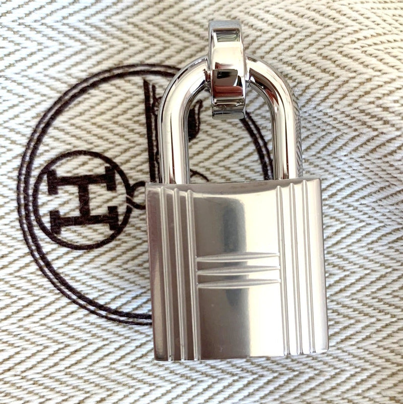 Hermes Women's Plated Silver ROMANCE Buckle 13 mm, New with Pochette and White Box!! - poupishop