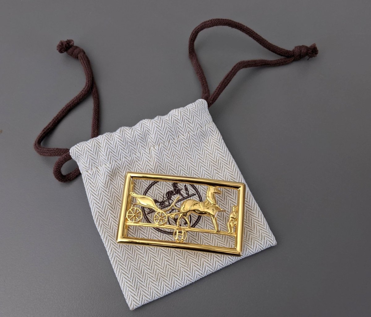 Hermes Yellow Plated Gold CALECHE Belt Buckle 32 mm, New with Pochette! - poupishop