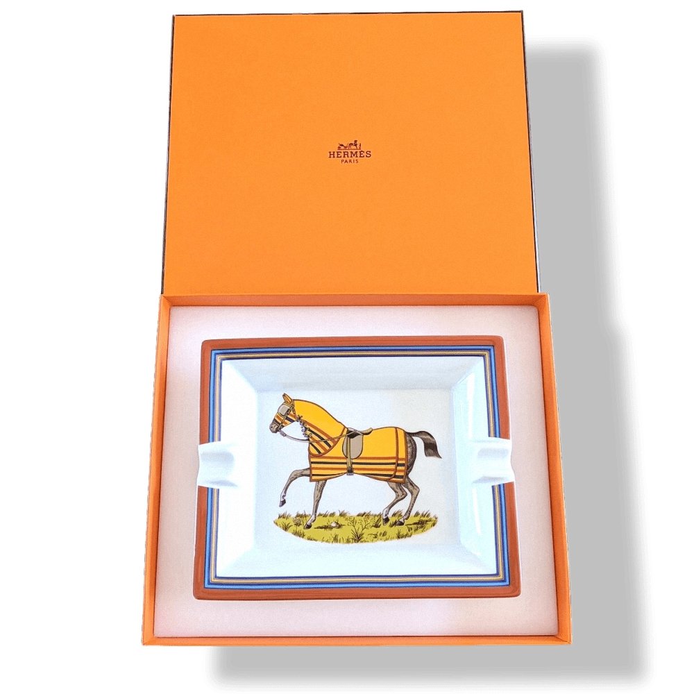 Hermes Yellow Sun CHEVAUX A LA COUVERTURE 2 Limoges Porcelain Cigar Ashtray GM, BNIB! - poupishop