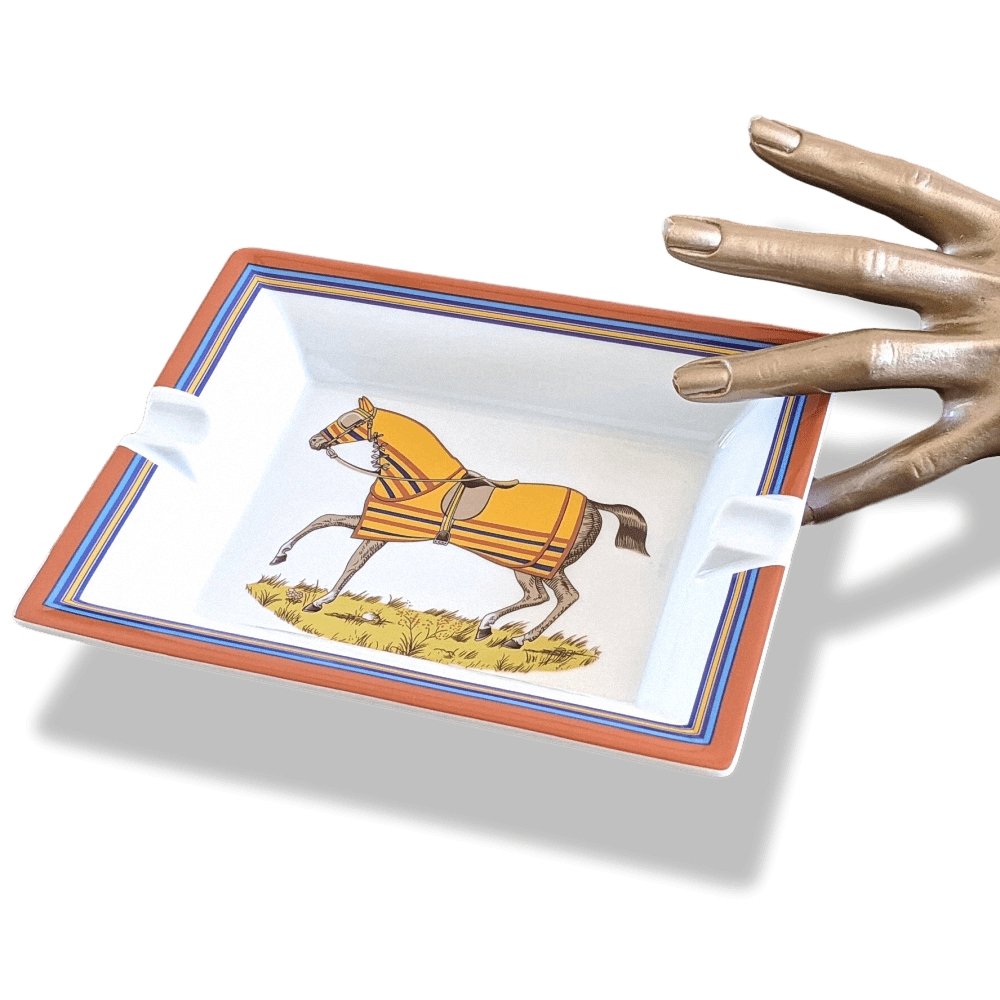 Hermes Yellow Sun CHEVAUX A LA COUVERTURE 2 Limoges Porcelain Cigar Ashtray GM, BNIB! - poupishop