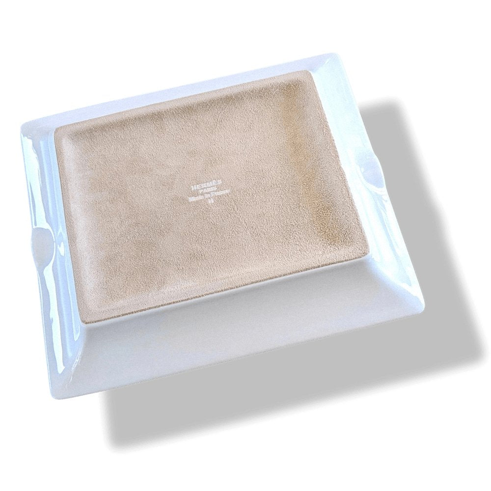Hermes Yellow Sun CHEVAUX A LA COUVERTURE 2 Limoges Porcelain Cigar Ashtray GM, BNIB! - poupishop