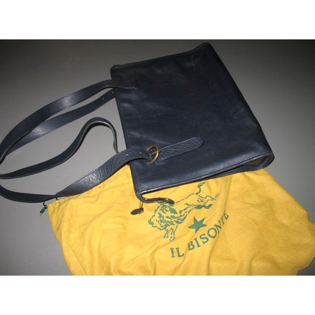 Il Bisonte 1980s Dark Blue Leather Briefcase GM - poupishop