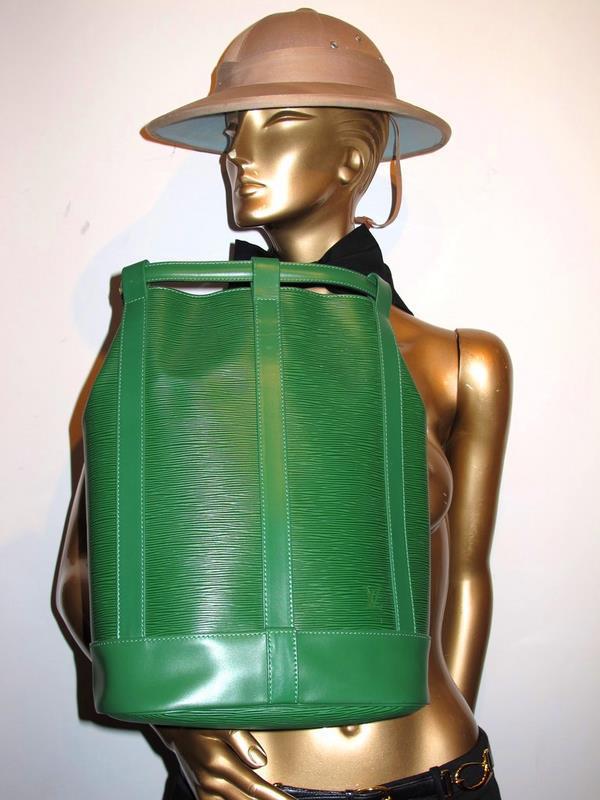 Louis Vuitton 1986 Borneo Green Epi Leather Randonnee Bag GM, New! - poupishop
