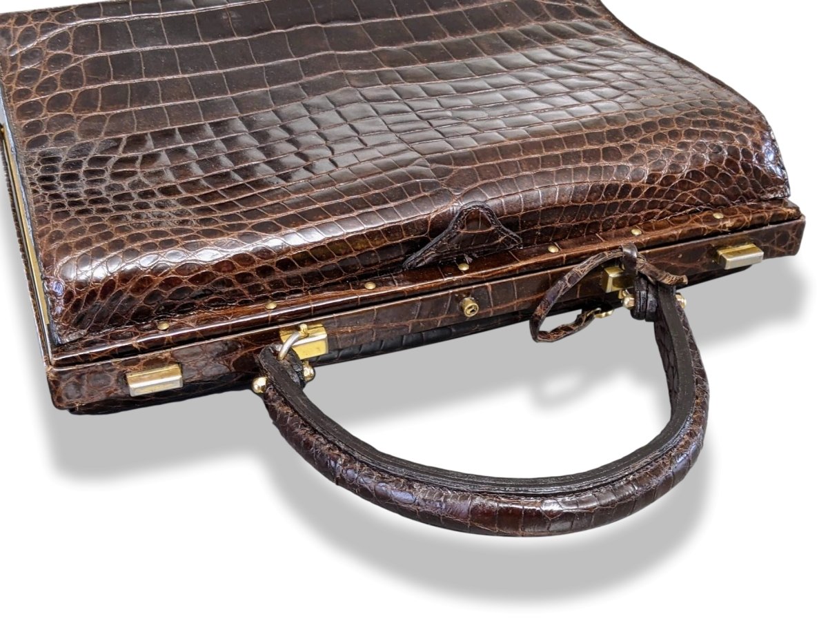 Louise Fontaine 1960s Chocolate Crocodile Big Retro Mallette Doctor Bag 34 with Key, Superb! - poupishop