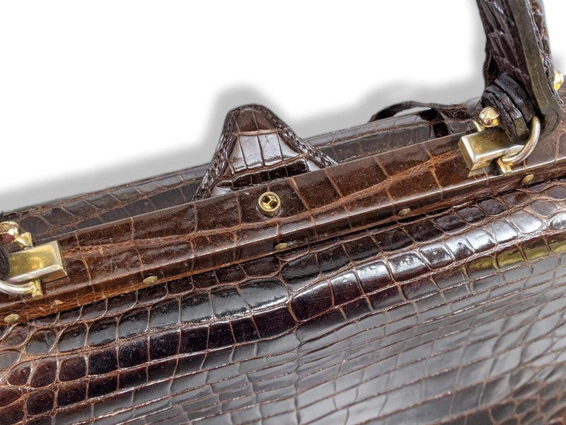 Louise Fontaine 1960s Chocolate Crocodile Big Retro Mallette Doctor Bag 34  with Key Superb!