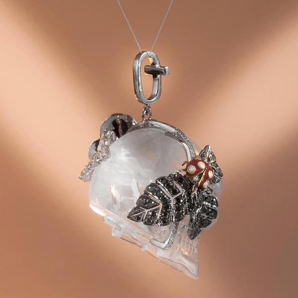 Lydia Courteille Joaillerie Rock Diamonds Crystal Skull Pendant - poupishop