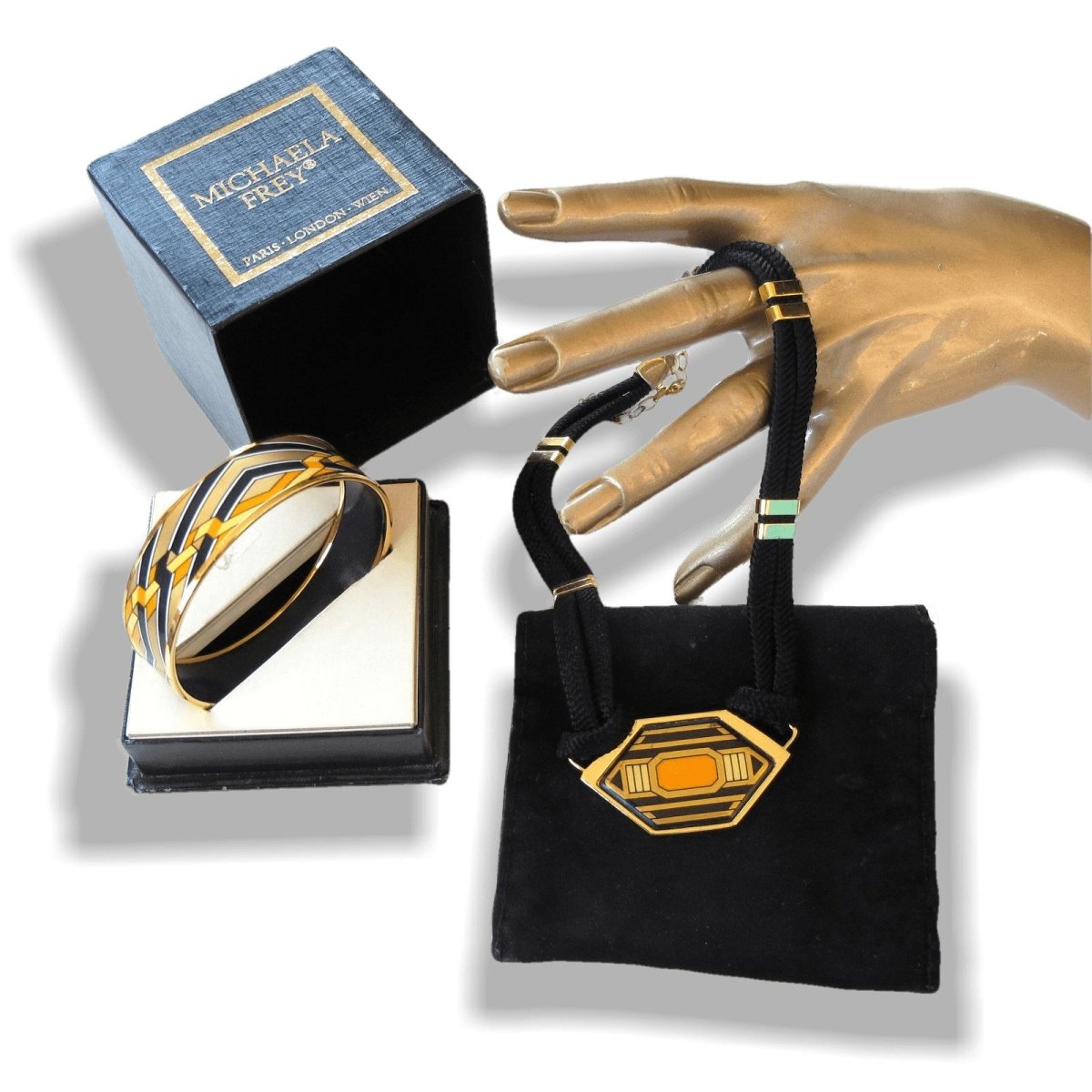 Michaela Frey Wien 1970s Modern Art Enamel Necklace Choker & Bangle Set, Box! - poupishop