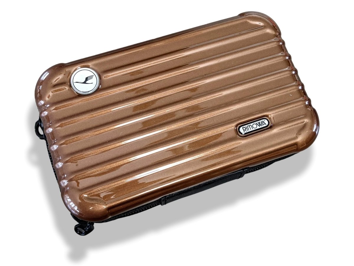 Rimowa Brown Metallic Zipped Cosmetic Kit Clutch Pochette Bag 2 VIP First Class, New! - poupishop