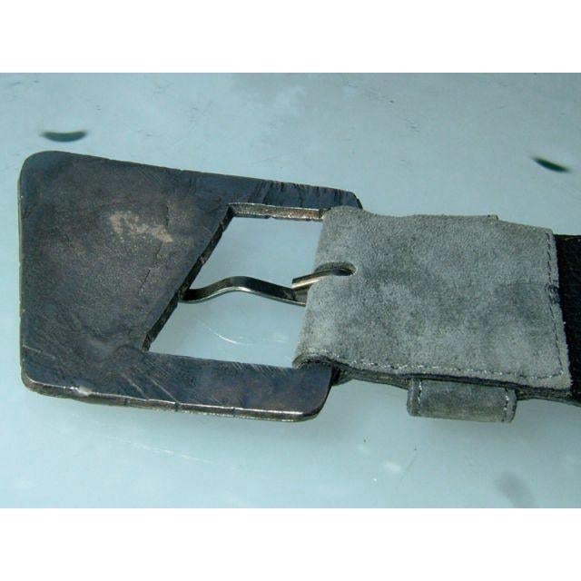 Yves Saint Laurent 80s Grey Suede Snake Buckle Metal Belt Sz80 - poupishop